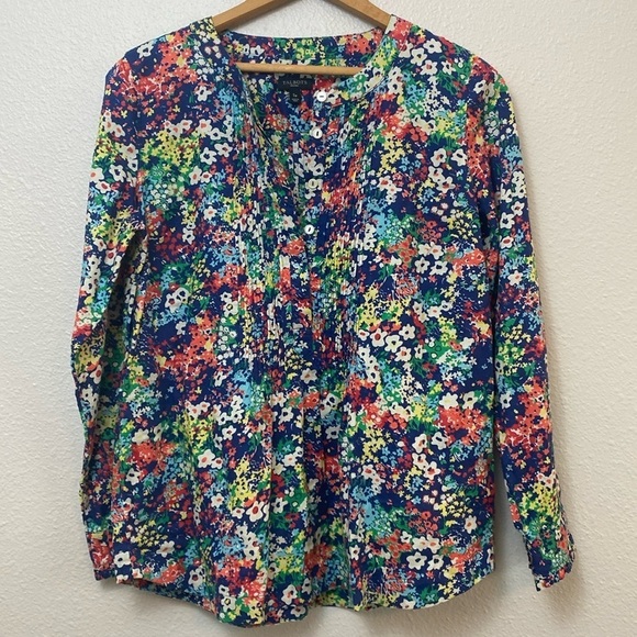 EUC Talbots 100% Cotton Bright Floral Print Blouse size Small Petite - Picture 1 of 7